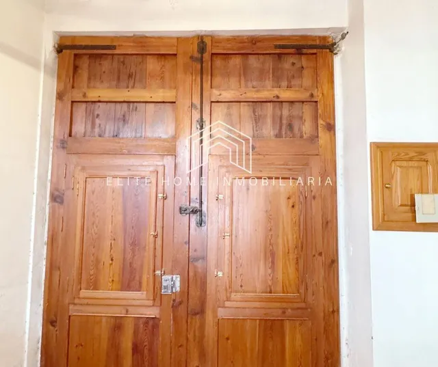 CASA SEÑORIAL CON ENCANTO EN PERFECTO ESTADO DISPONIBLE PARA - foto 2