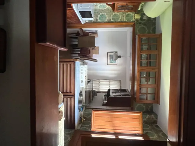 Se venden dos pisos de 2 habitaciones cada uno, con licencia turística — 24