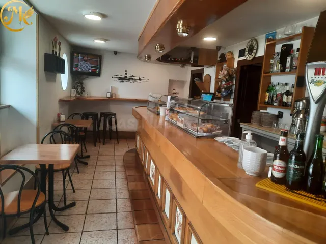 Traspaso Bar-Restaurante junto al Hospital Valdecilla, se tr