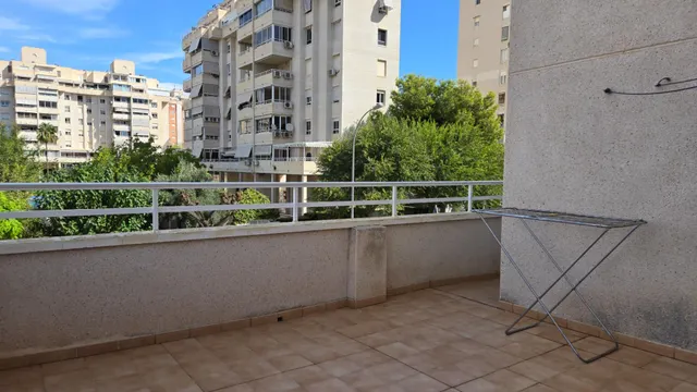 DISFRUTA DE GRAN TERRAZA DE TU ARRENDAMIENTO TEMPORAL — 11