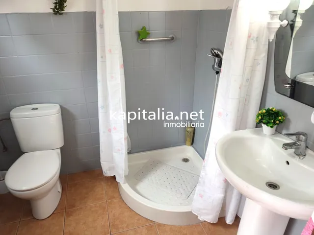CASA A LA VENTA EN PUEBLO PEQUEÑO Y TRANQUILO LLAMADO ALFAFARA — 8