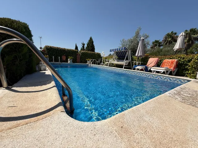 UN CHALET IDEAL DE UNA SOLA PLANTA — 34