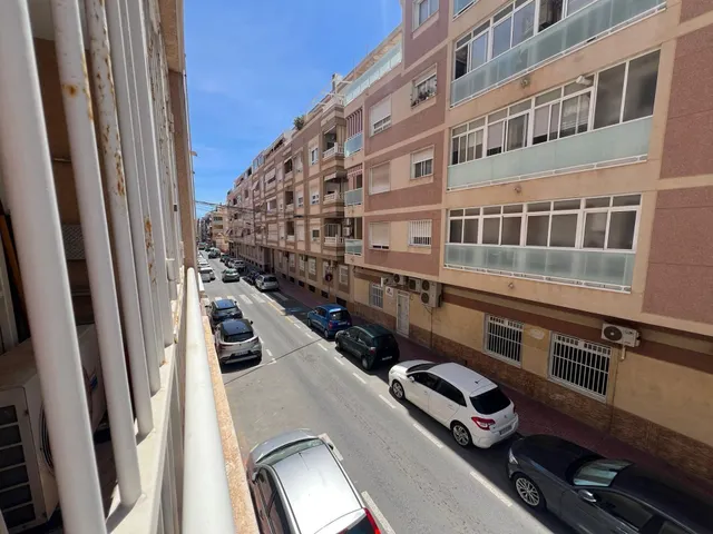 APARTAMENTO DE 2 habitaciones, TODO EXTERIOR, RODEADO DE TODOS LOS SERVICIOS — 10