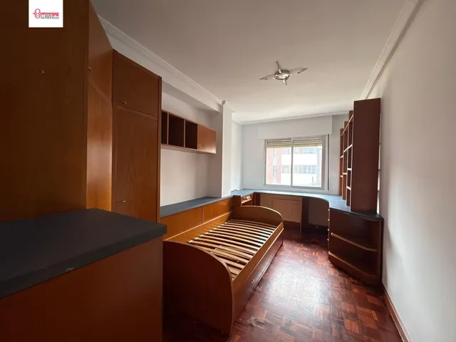 Piso de Tres dormitorios en alquiler en la zona de Capiscol — 7