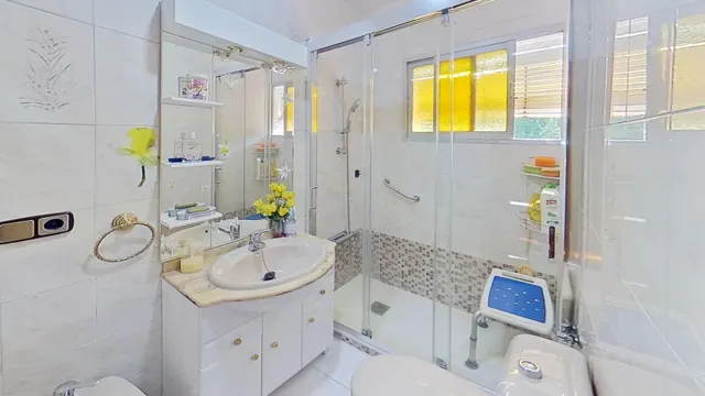 Piso 3 dorm. con terraza en Entrevías · 220.000 € — 21