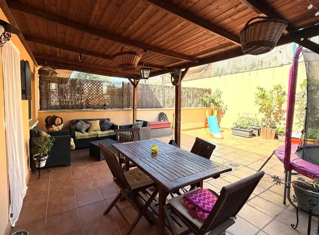 FANTÁSTICO PISO CON GRAN TERRAZA!!!