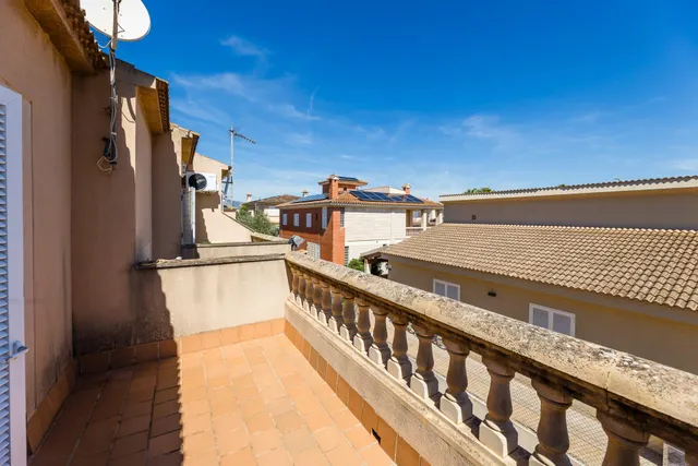 SE VENDE PAREADO EN MARRATXI — 35