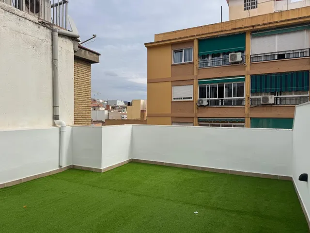 ESTUDIOS Y APARTAMENTOS DESDE 190.000 — 47