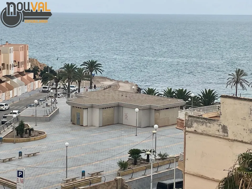 Coqueto apartamento a escasos metros de la playa