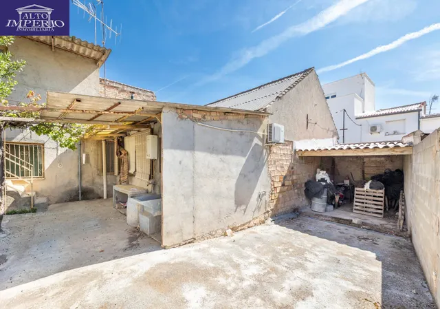 ¡CASA EN UNA SOLA PLANTA, CREA TU VIVIENDA IDEAL EN ALBOLOTE! Casa en una sola planta con patio, garaje y un gran potencial. — 22