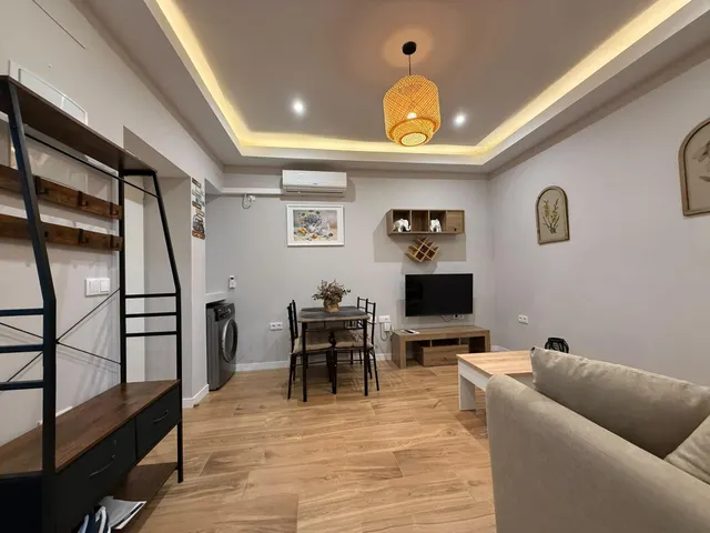 ¡APARTAMENTO TOTALMENTE REFORMADO EN PLENO CENTRO DE JEREZ,  - foto 3