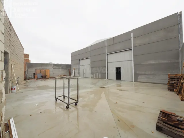 Nave Industrial en Alquiler en Tomelloso - junto a Calle Cam - foto 5