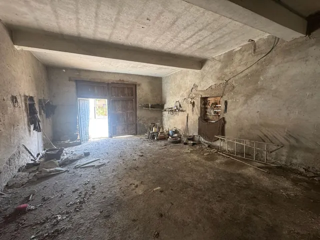 SE VENDE CASA DE PIEDRA PARA REFORMAR EN CUBILLOS DEL SIL — 6