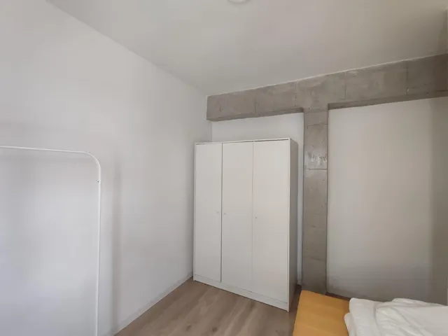 Inmobiliaria Garcia Delgado vende Junto al PTS y Estadio de los Carmenes — 30
