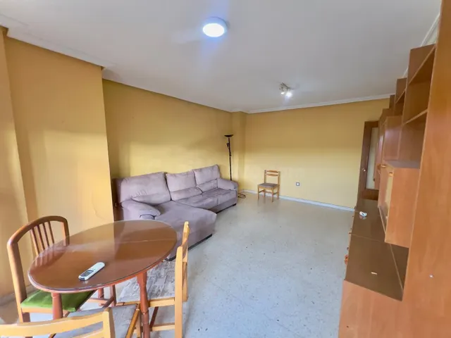 Apartamento con garaje en el centro — 4