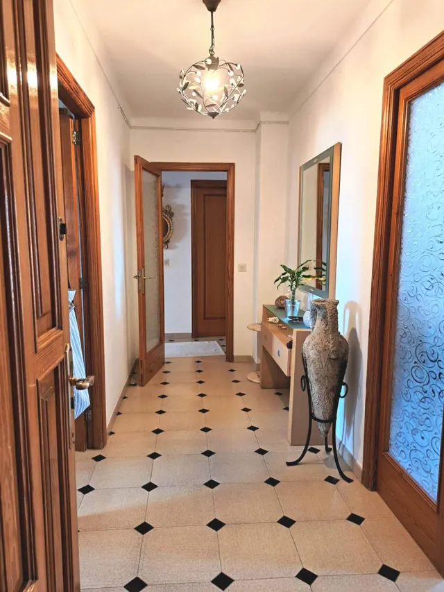 PISO DE 3 habitaciones CON AMPLIO BALCÓN, PARKING Y TRASTERO EN SANTA MARGALIDA. — 13