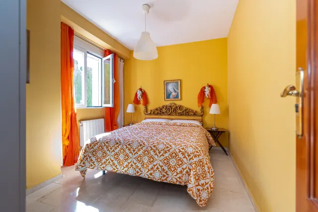 CHALET INDEPENDIENTE CON PISCINA PRIVADA, JARDÍN Y GARAJE EN MONACHIL — 27