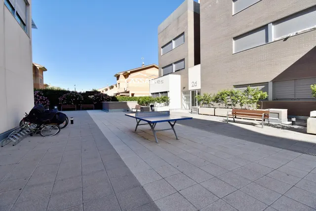Soto del HENARES - 2 habitaciones, 2 plazas de garaje y trastero. — 37