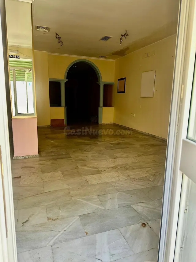 Local comercial 100m² en venta - El carpio - foto 4