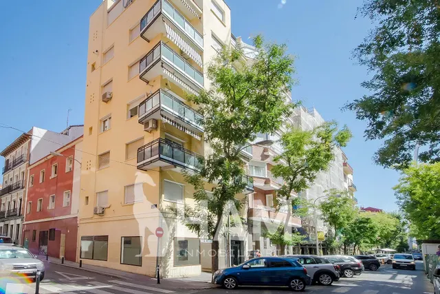 Local comercial 91m² en venta - Rios Rosas - foto 3