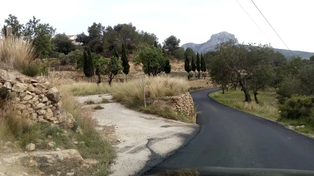 terreno urbanizable con luz y agua — 4