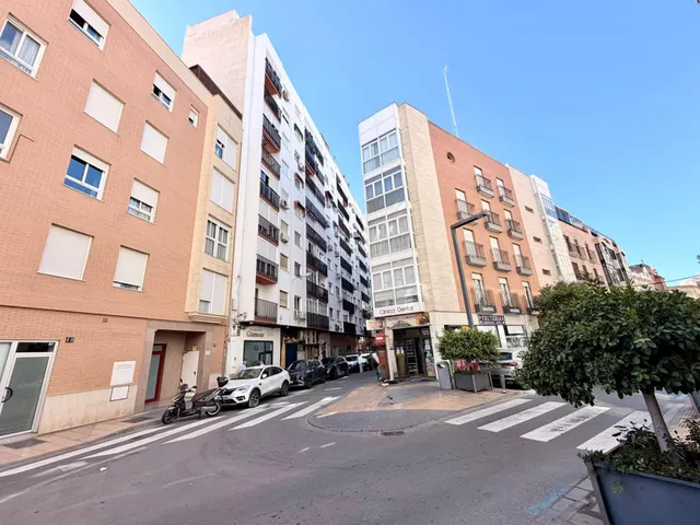 Céntrico piso en Almería — 26