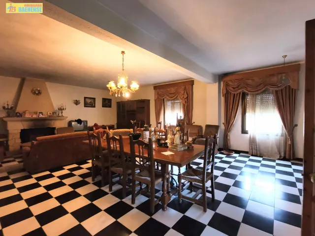 Chalet en venta — 7