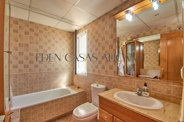 REF: 01525 ADOSADO BONALBA GOLF — 22