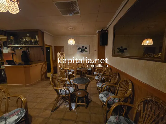 Emblemático Pub con licencia a la venta en Ontinyent — 3