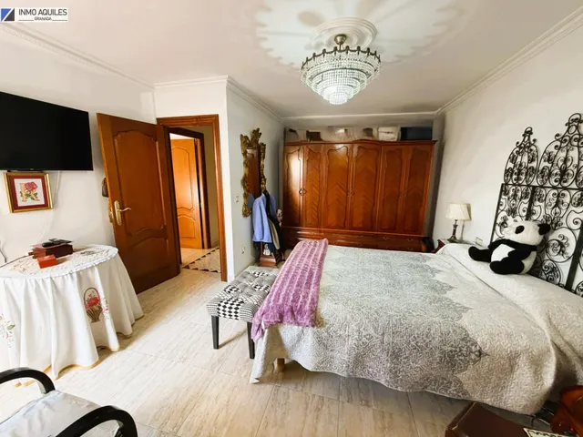 Amplia Casa en Zaidín, Granada - Oportunidad Única — 16