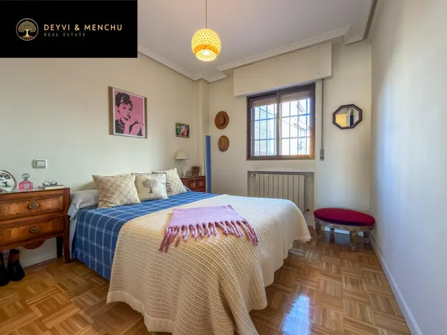Piso exterior con terraza, 2 dormitorios y listo para entrar a vivir — 11