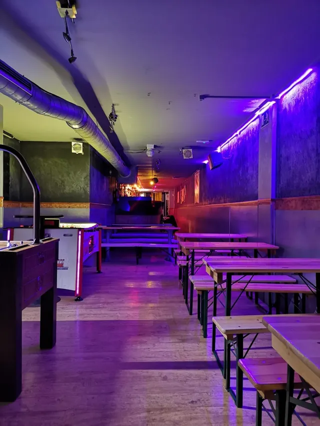 Bar Musical en traspaso en Barcelona — 2