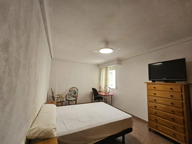 Apartamento en alquiler en playa levante en Santa Pola — 11