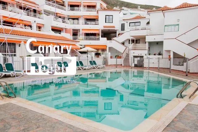 Apartamento reformado de un dormitorio con terraza soleada e