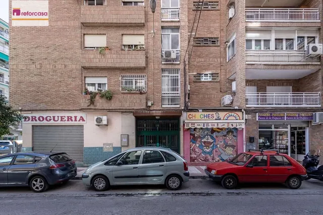 Piso reformado en Avenida Barcelona — 20