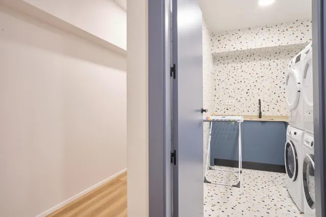 Habitación sólo para chica estudiante - disponible en diciembre - san antón — 46