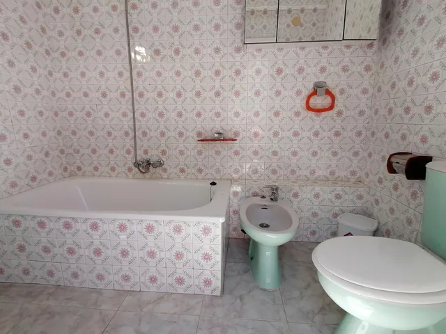 Casa en Alquiler con Patio y 3 Dormitorios — 22