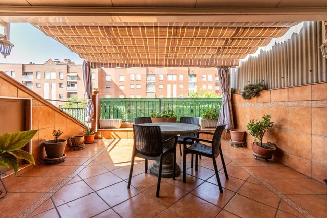 CASA JUNTO PLAZA ESPAÑA