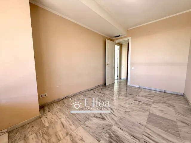 Apartamento exclusivo en avd doctor gadea con vistas al mar — 18