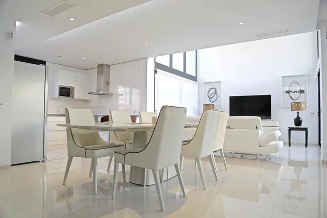 VILLAS DE OBRA NUEVA EN CAMPOAMOR - foto 4