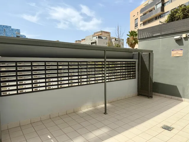 Exclusivo apartamento con piscina, gimnasio, sauna, garaje y trastero en Vega de Acá — 30
