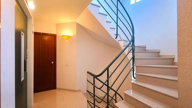 UNA VIVIENDA TOTALMENTE EQUIPADA — 27