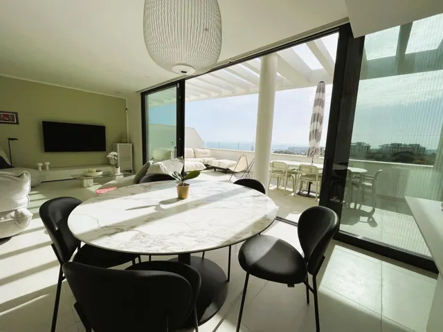 En venta: Espectacular ático de 2 dormitorios con jacuzzi privado y licencia de alquiler vacacional en Higuerón West, Costa del Sol — 34