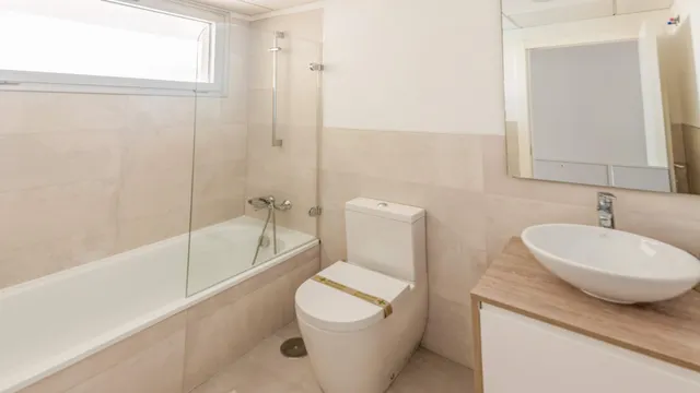 Piso El Higuerón , Fuengirola — 33