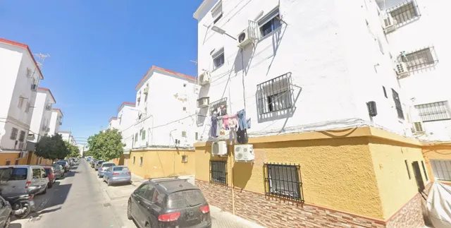 Venta piso en Sevilla — 3