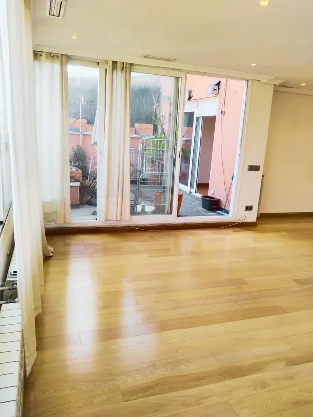 Ático con terraza privada en el corazón de Madrid! — 9