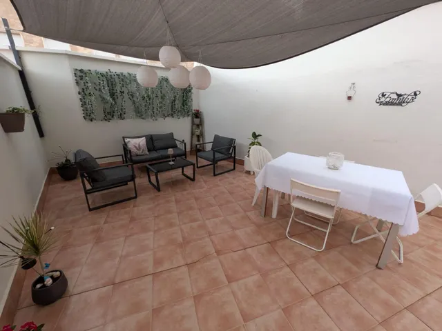 AMPLIO PISO DE 3 DORMITORIOS CON PATIO DE 55 M2 EN EL CENTRO DE SANTOMERA — 27