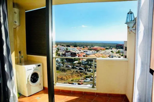 Pal-mar piso 1 habitación con vistas en urbanizacion cerrada de calidad. — 2