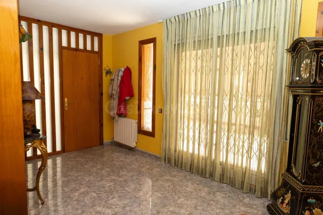 Casa 4 habitaciones 270m² en venta - Sant Roc — 4