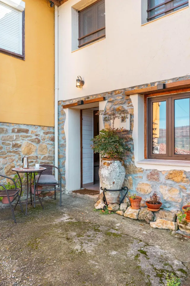 Casa totalmente reformada con finca y anexo para rehabilitar en L’Oteru, Piloña, muy cerca de Infiesto. — 25